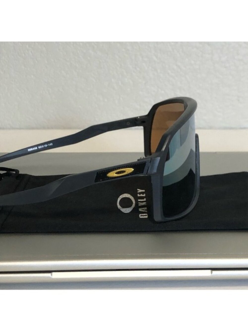 OAKLEY SUTRO 24k Gray Matte Frame OO9406 - Picture 5 of 9